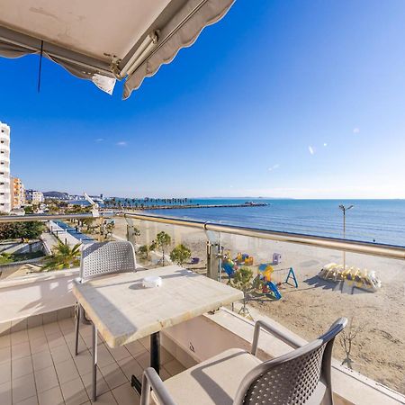 דורס The Beachfront Apartment מראה חיצוני תמונה