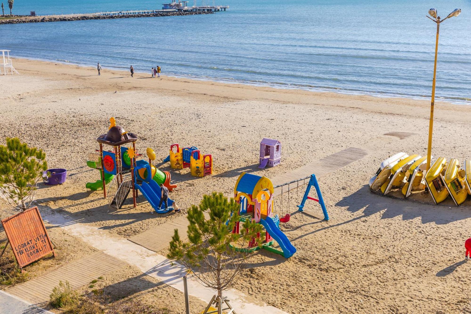 דורס The Beachfront Apartment מראה חיצוני תמונה